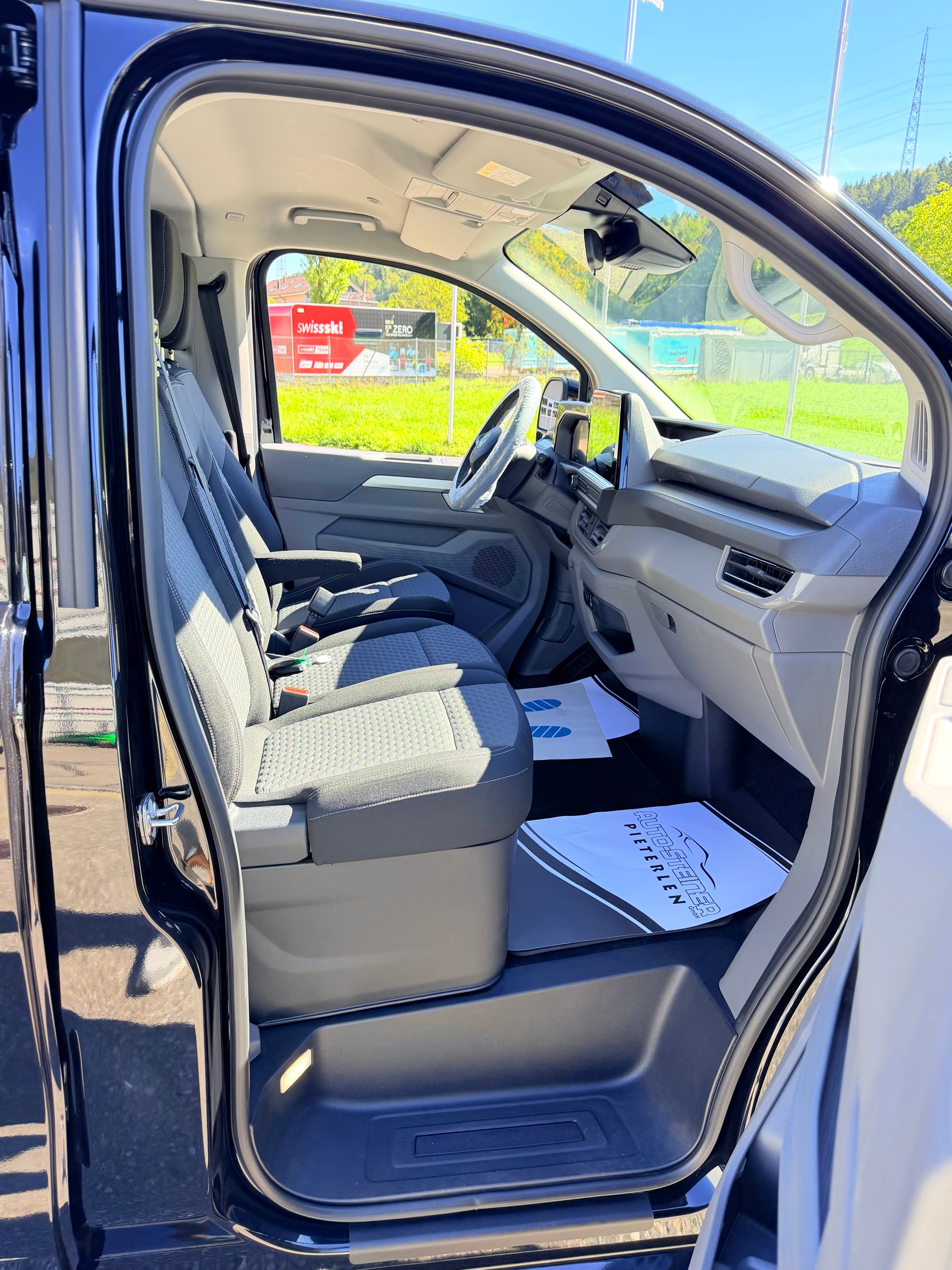 VW 4X4 "LANG CARAVELLE" 9 PLÄTZER. 2.0 TDI LWB 4 MOTION AUTOMAT. CH WAGEN 5 TÜRIG.-image-37