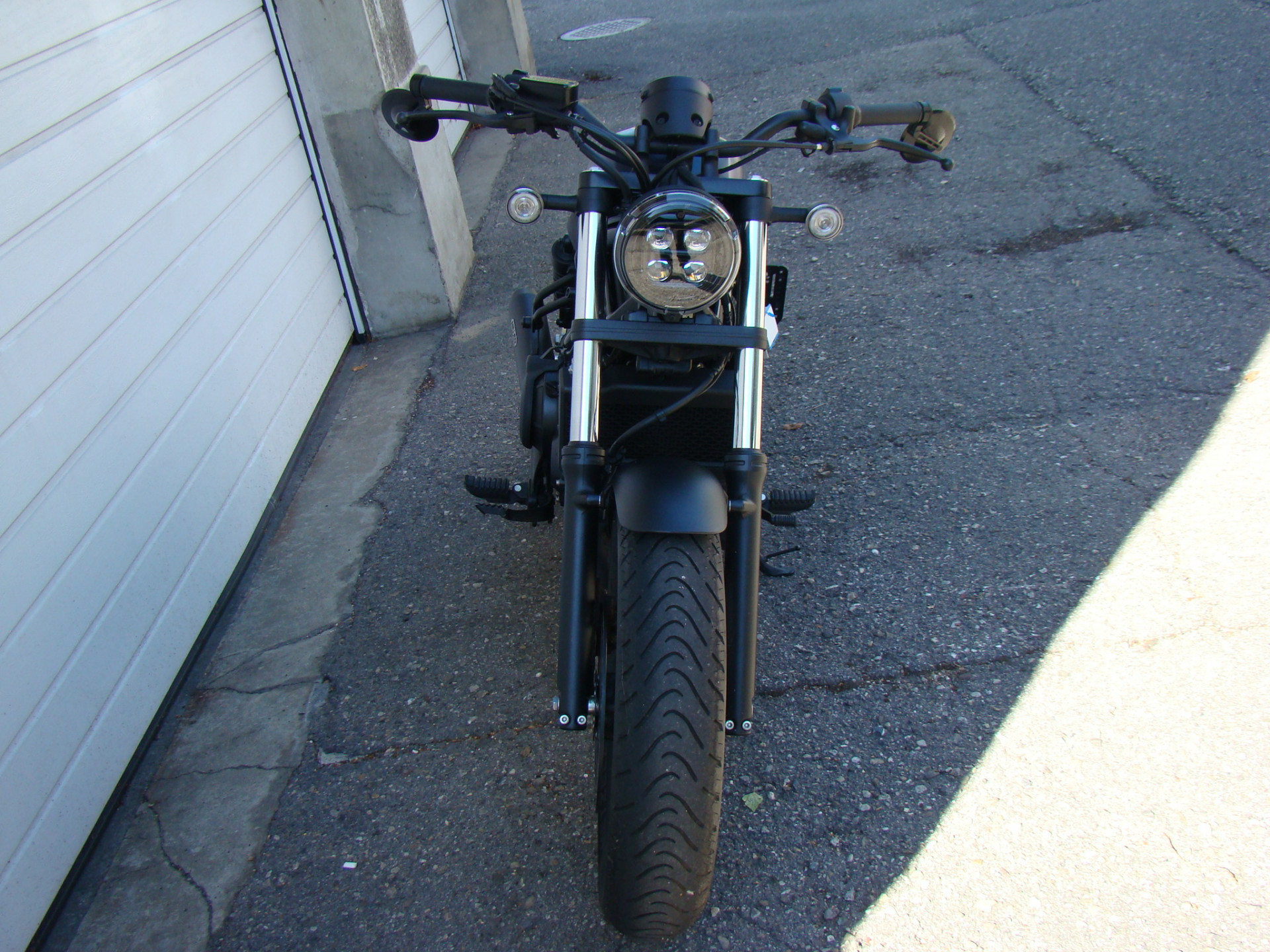 HONDA CMX 500 Rebel-image-1