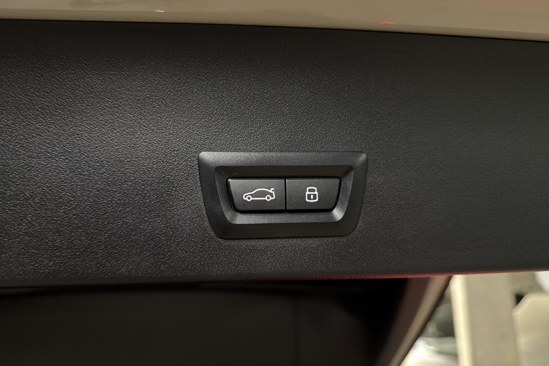 BMW X3 xDrive M50 48V M Sport Pro-image-18
