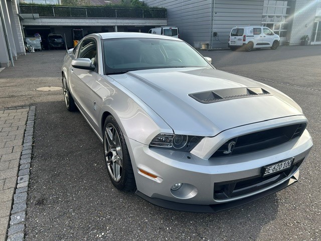 FORD Shelby GT 500-showroom-element-3