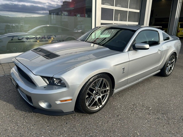 FORD Shelby GT 500-showroom-element-1