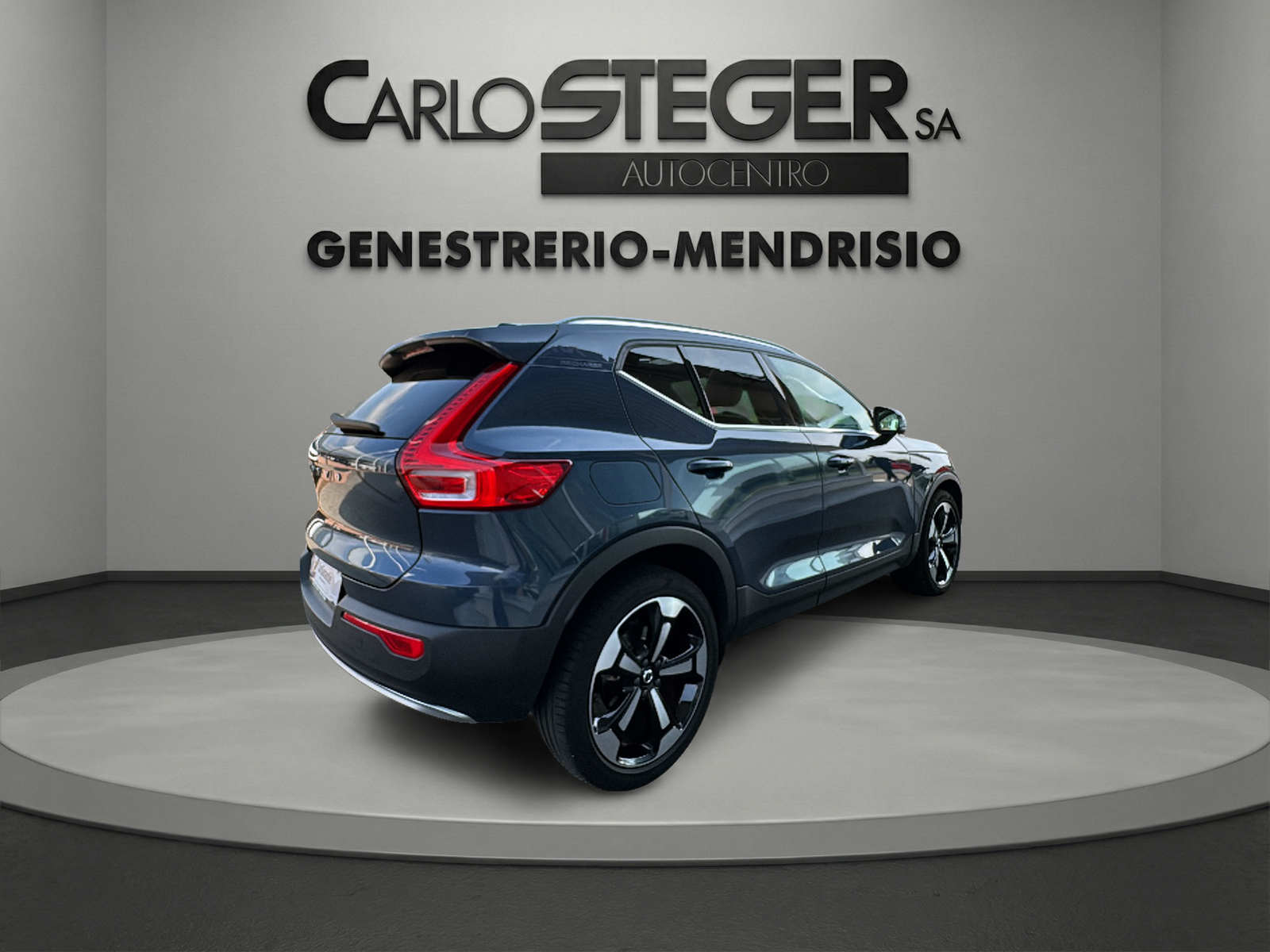 VOLVO XC40 T5 TwE Inscription DCT-image-13