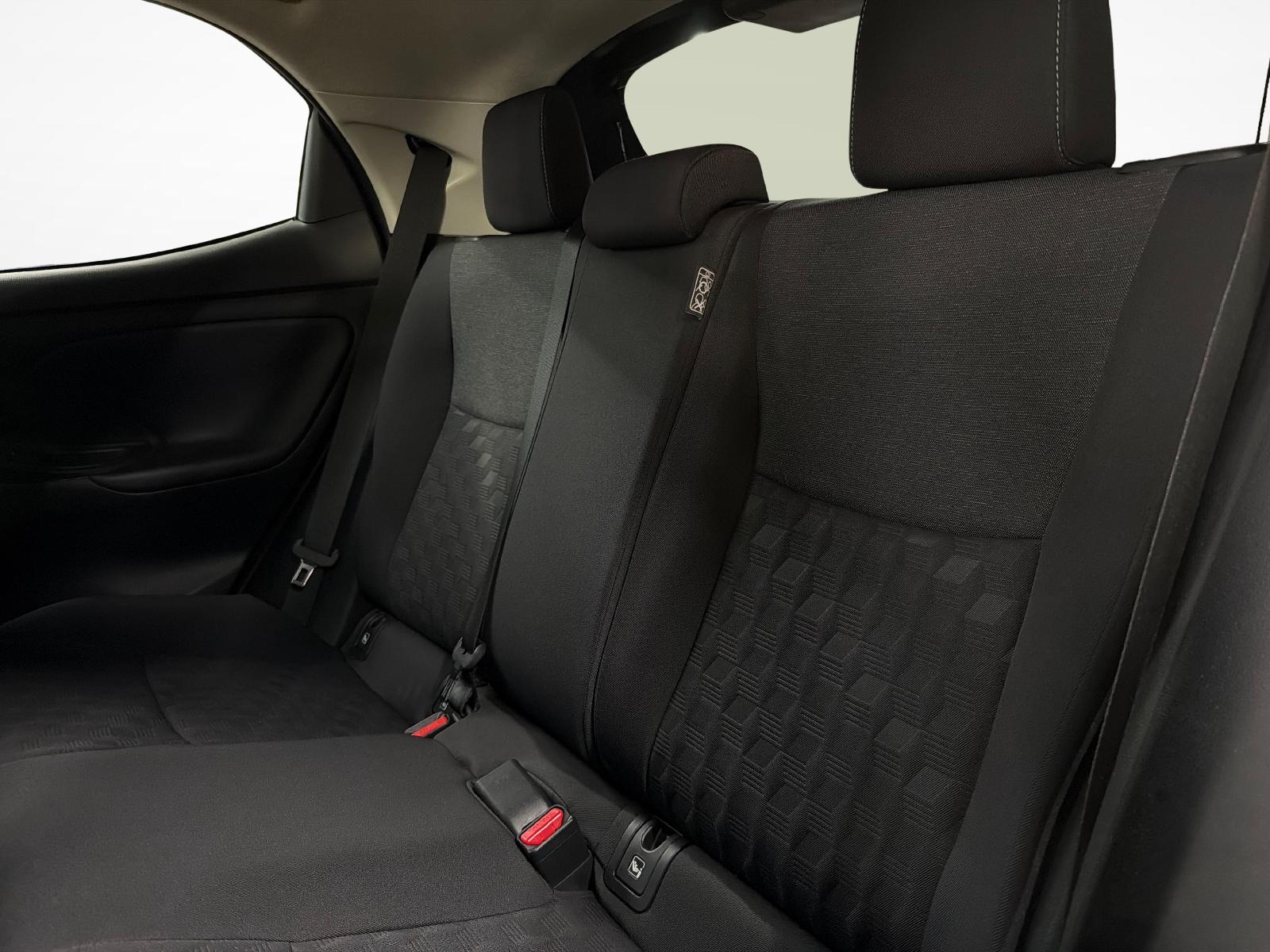 TOYOTA Yaris 1.5 VVT-i HSD Trend-image-10