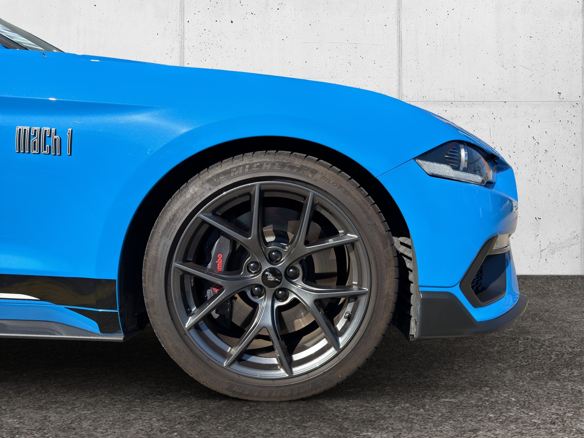 FORD Mustang Fastback 5.0 V8 Mach 1-image-10