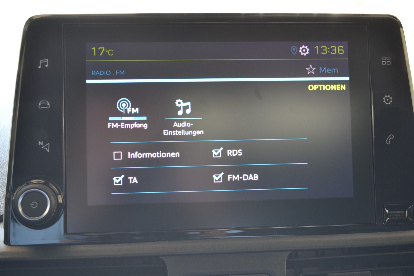 PEUGEOT Partner-e 50kWh Premium-image-14