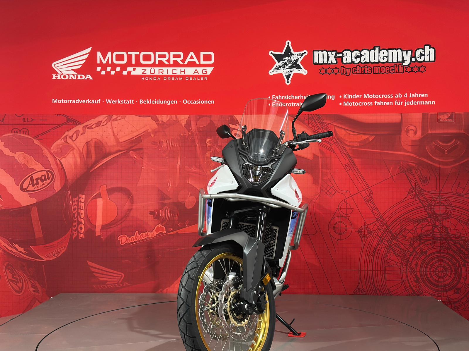 HONDA XL 750 Transalp - Modell 2025 *Neufahrzeug*-showroom-element-3