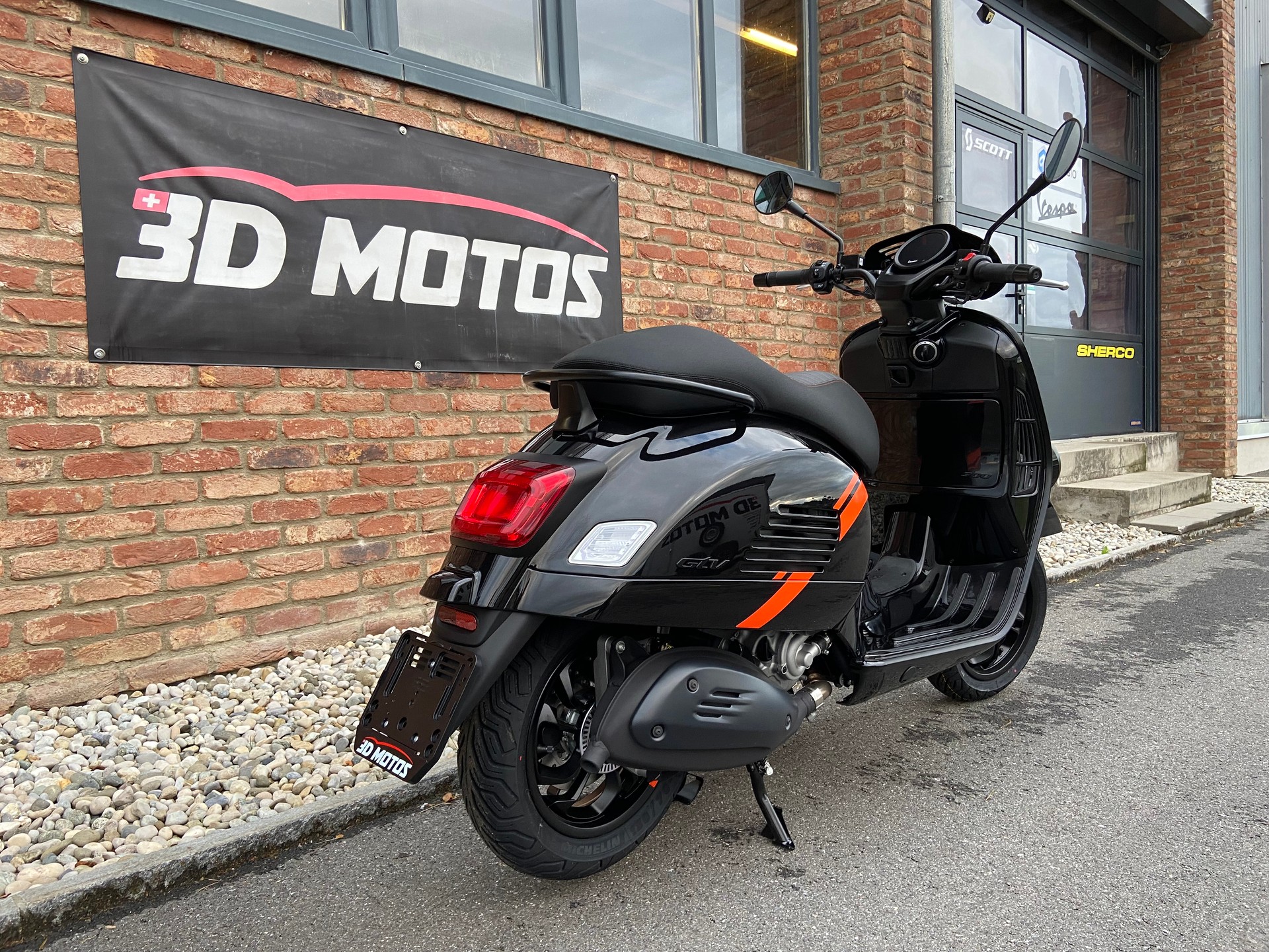 PIAGGIO Vespa GTV 300 E5-image-2