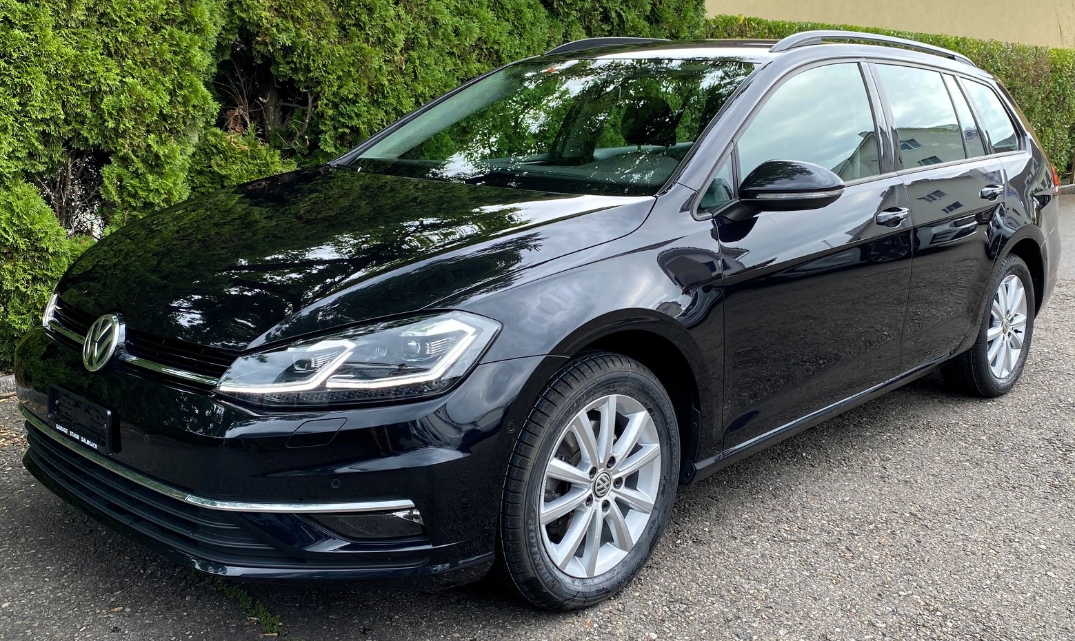 VW Golf Variant 2.0 TDI Comfortline DSG-image-2