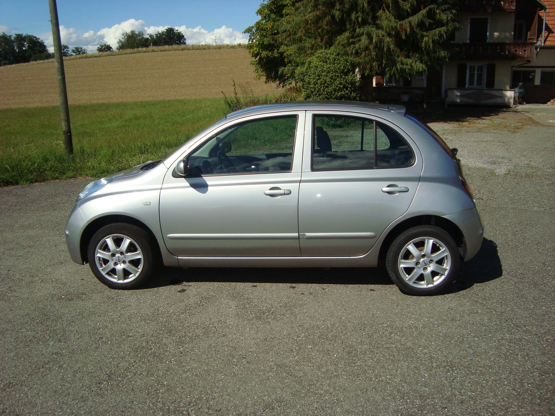 NISSAN Micra 1.4 acenta-image-4