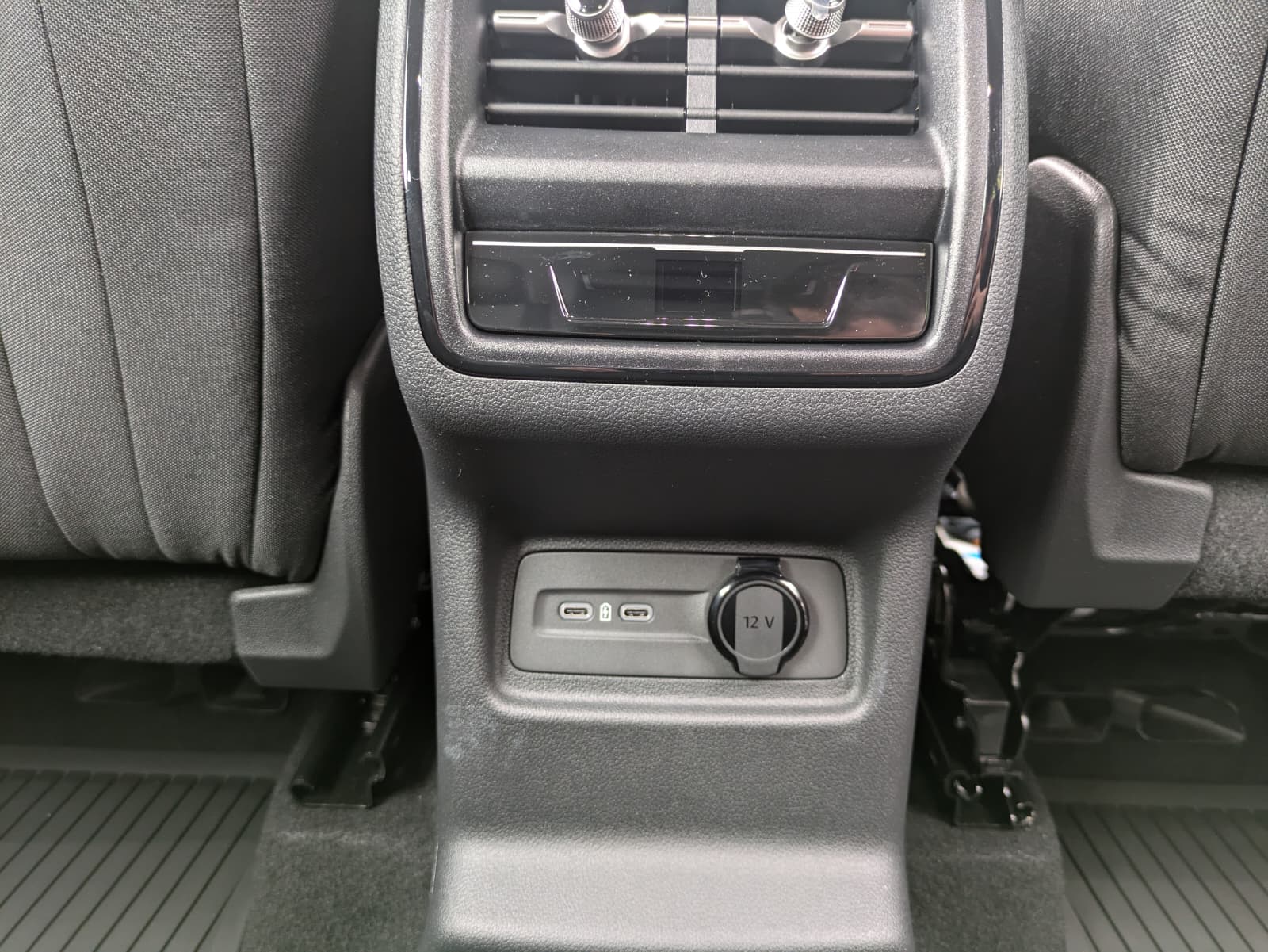 SKODA Kodiaq 2.0 TDI Selection 4x4-image-16