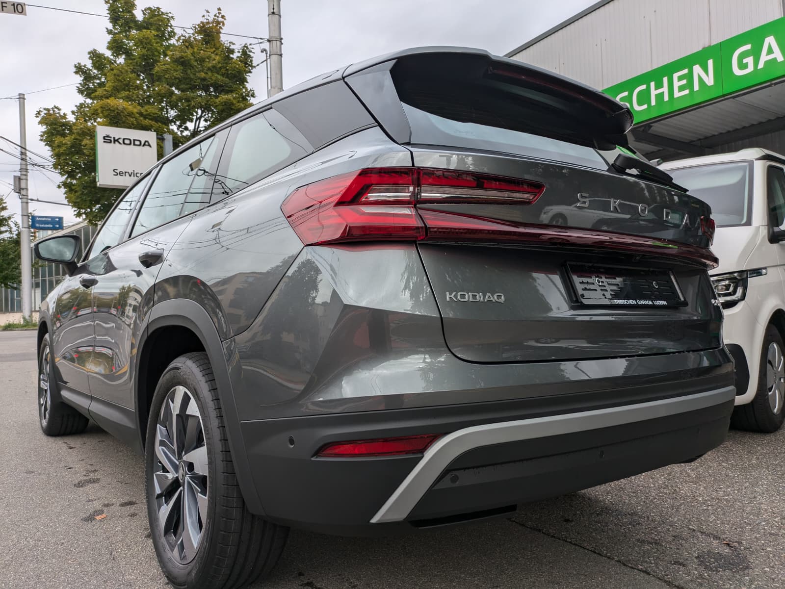 SKODA Kodiaq 2.0 TDI Selection 4x4-image-5