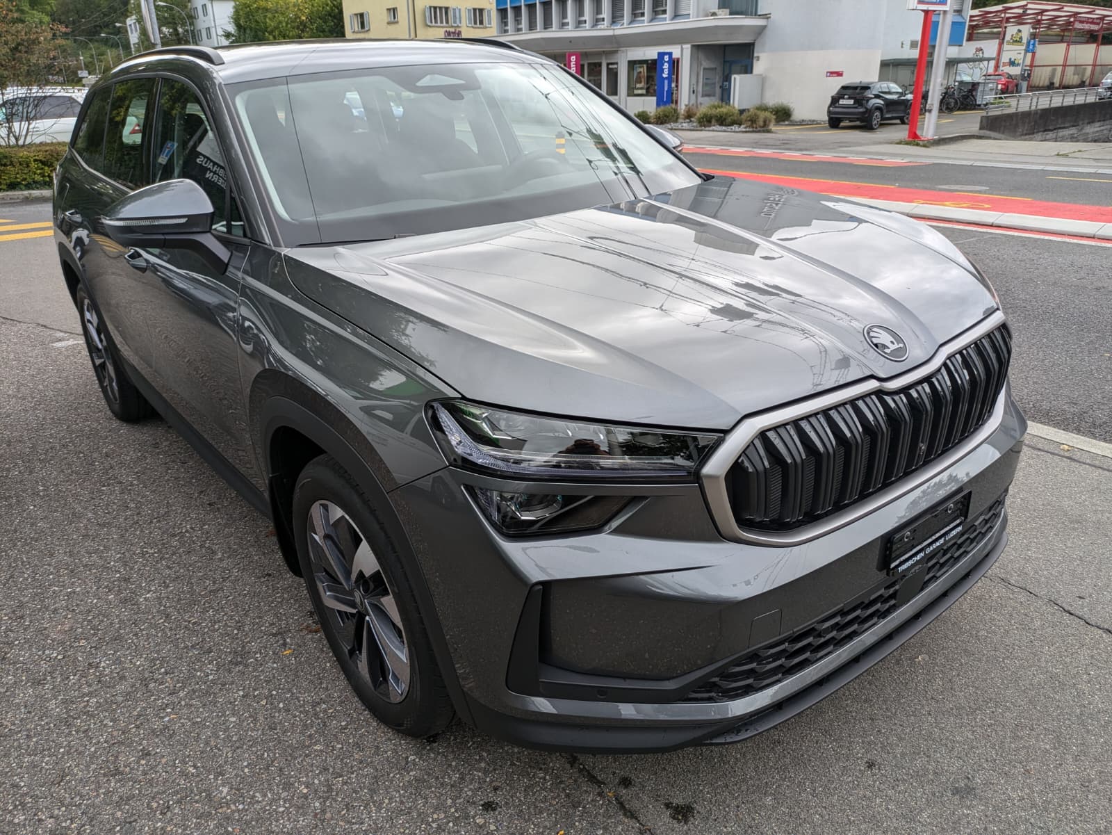 SKODA Kodiaq 2.0 TDI Selection 4x4-showroom-element-3