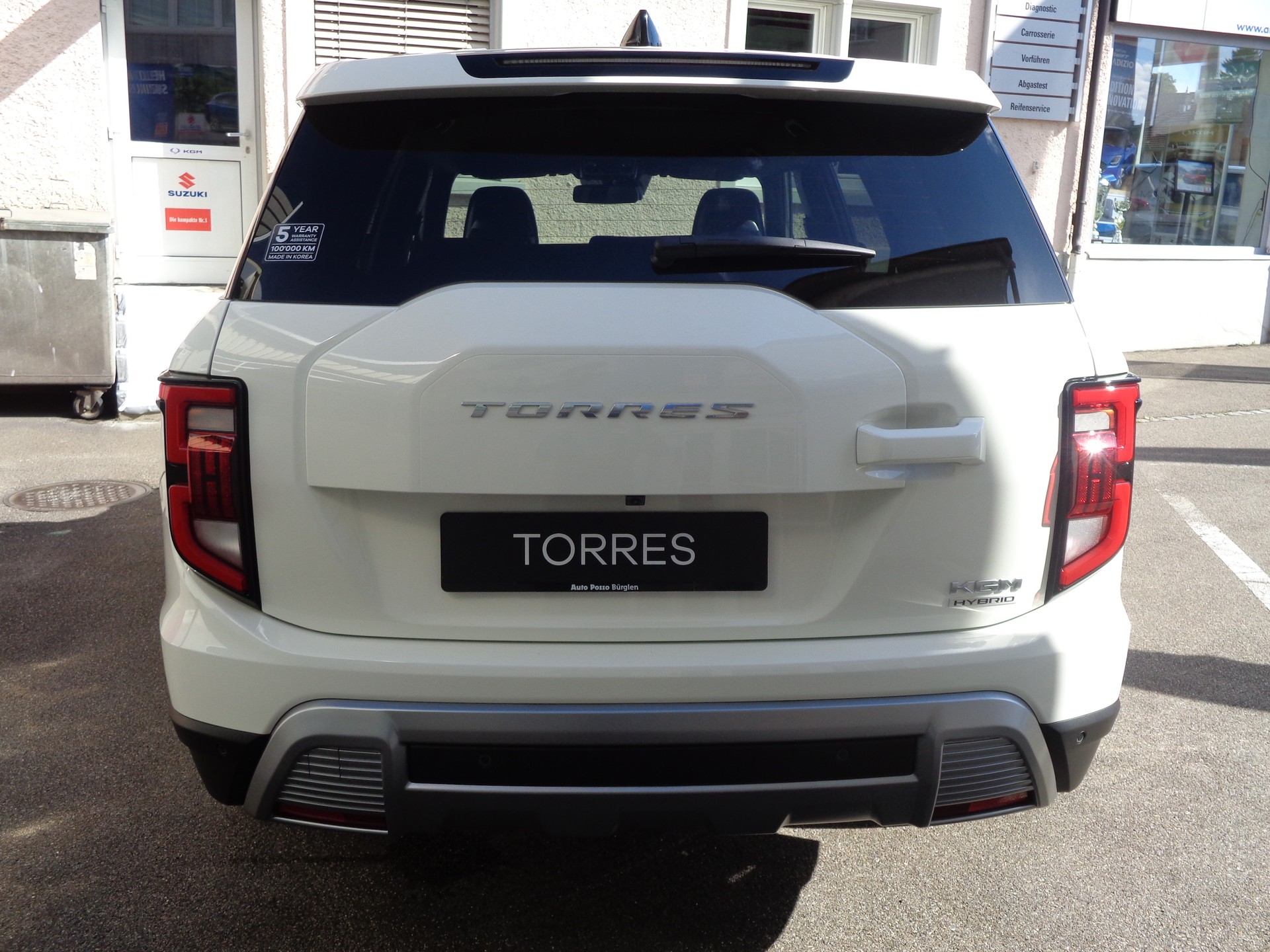KGM-SsangYong Torres 1.5 TGDI Hybrid HEVTitanium AT-image-4