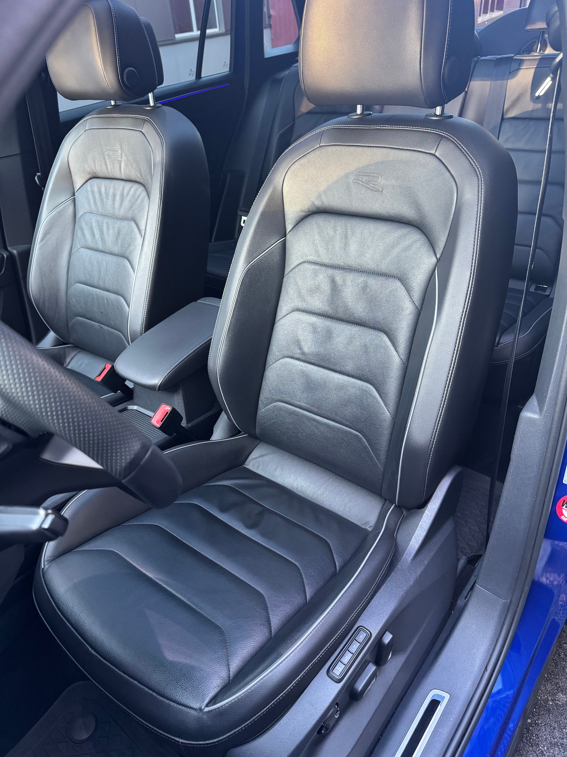 VW Tiguan 2.0TSI R-Line 4Motion DSG Leasing ab 345.- 1 J Garantie 3 J Gratisservice-image-9