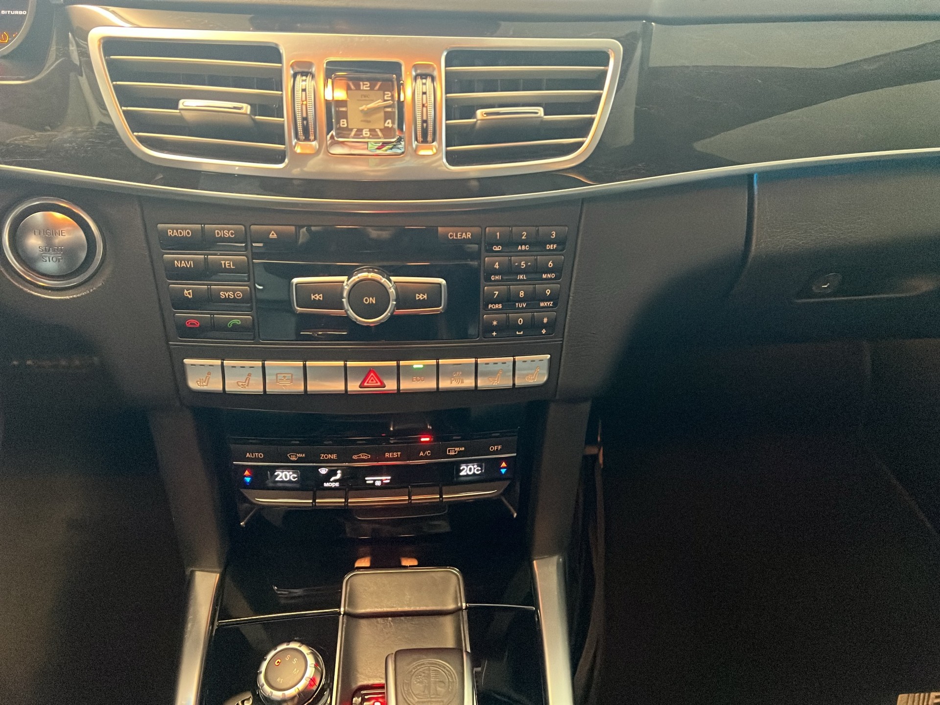 MERCEDES-BENZ E 63 AMG 4Matic Speedshift Frozen Grey Matt mit 750PS & 1000Nm-image-9