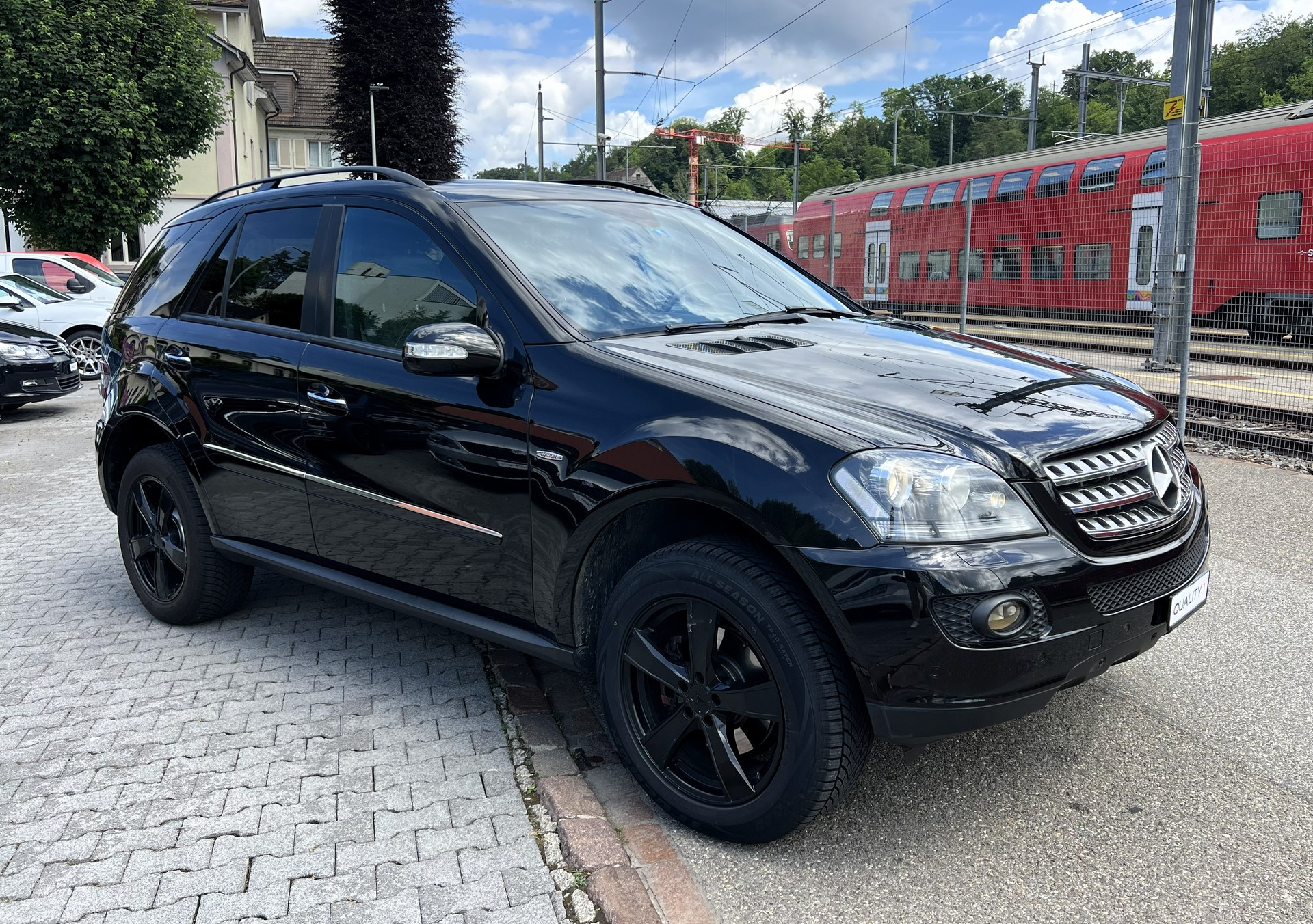 MERCEDES-BENZ ML 320 CDI 4Matic Edition7G-Tronic-image-5