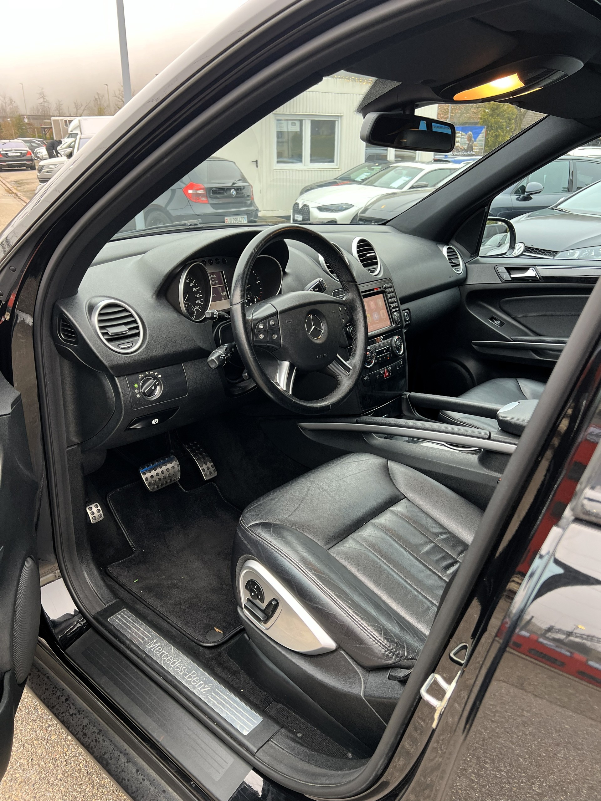MERCEDES-BENZ ML 320 CDI 4Matic Edition7G-Tronic-image-14
