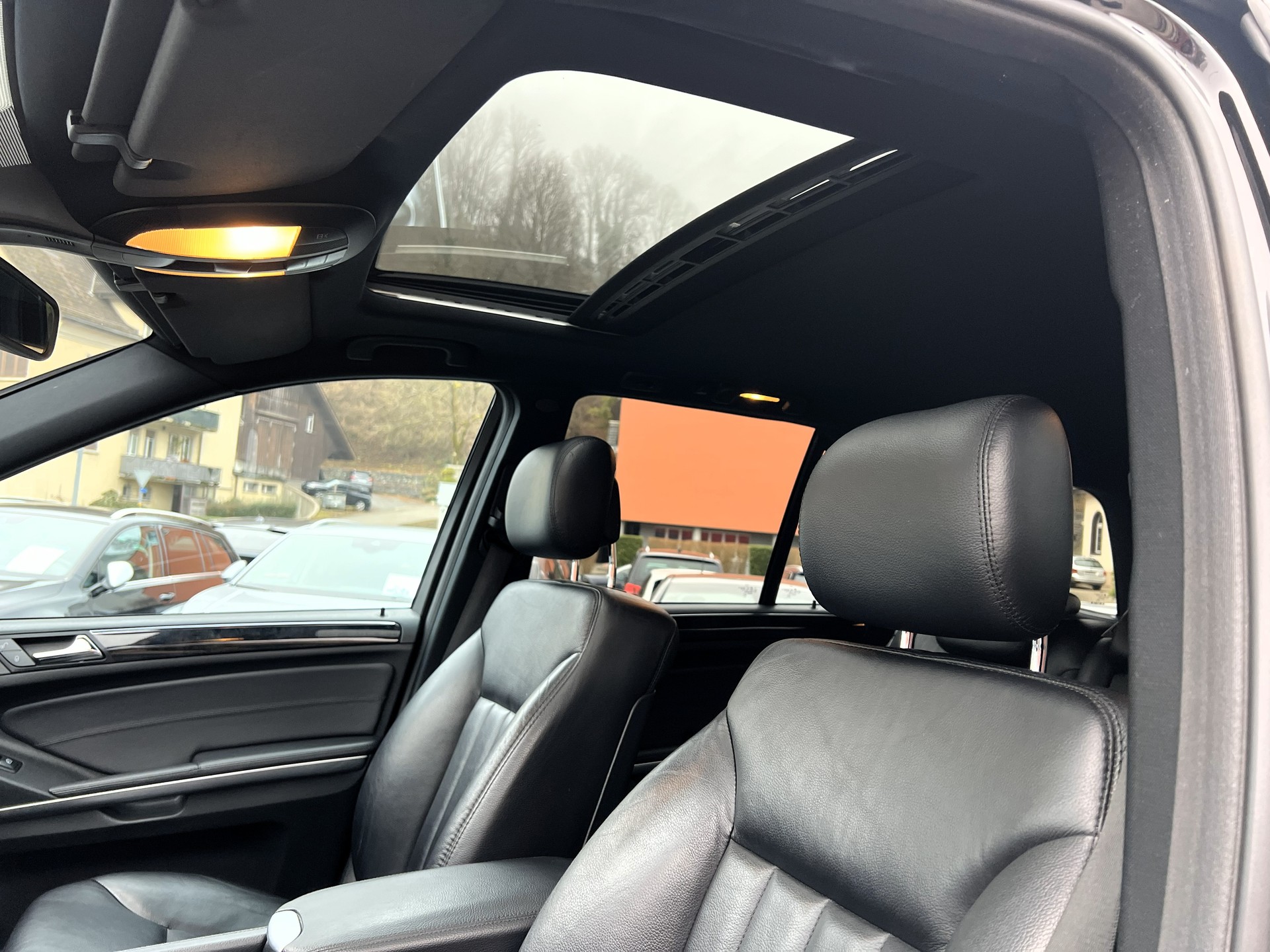 MERCEDES-BENZ ML 320 CDI 4Matic Edition7G-Tronic-image-17