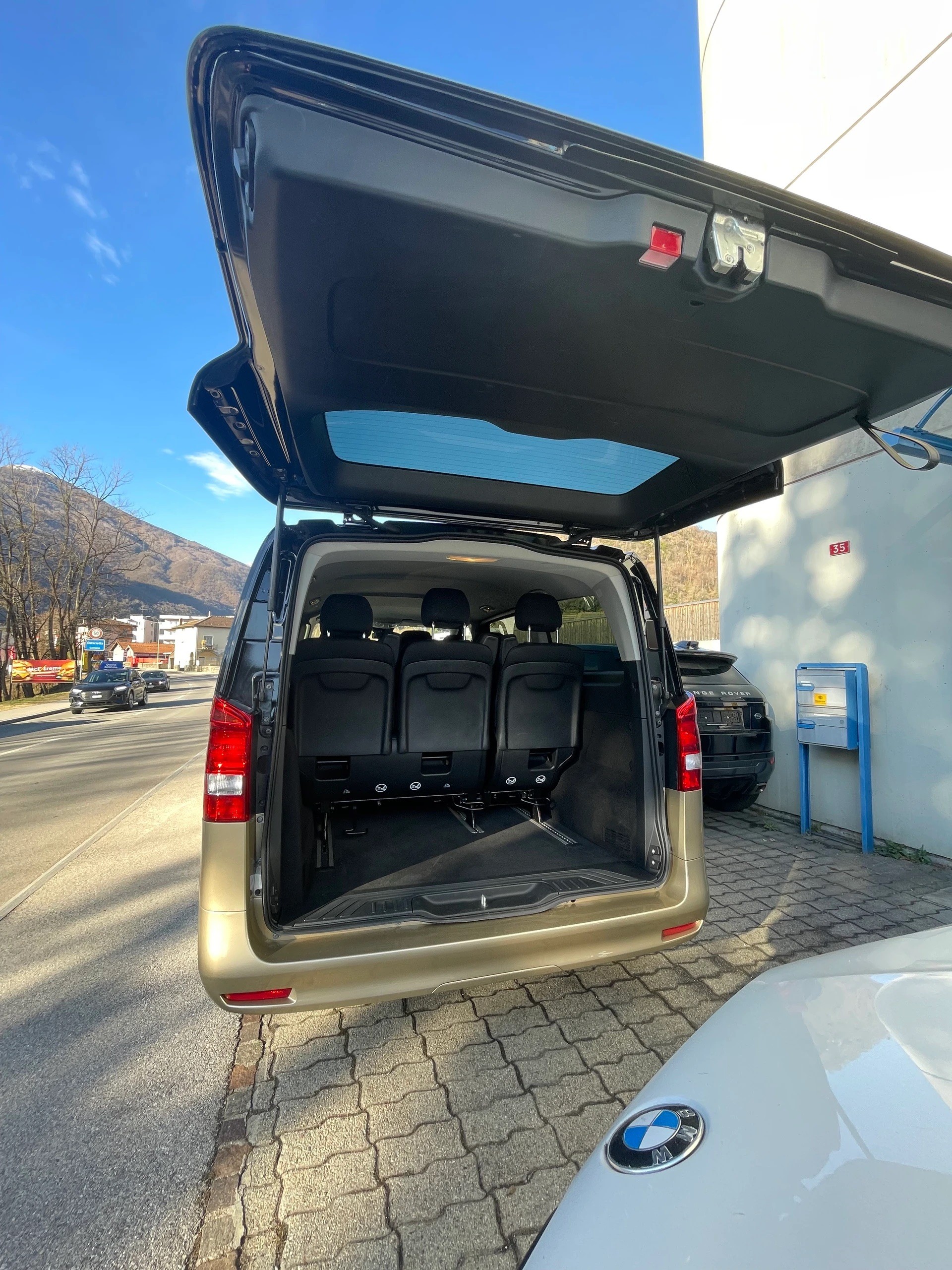 MERCEDES-BENZ Vito 116 CDI Lang Select Tourer 4Matic 9G-Tronic-image-6