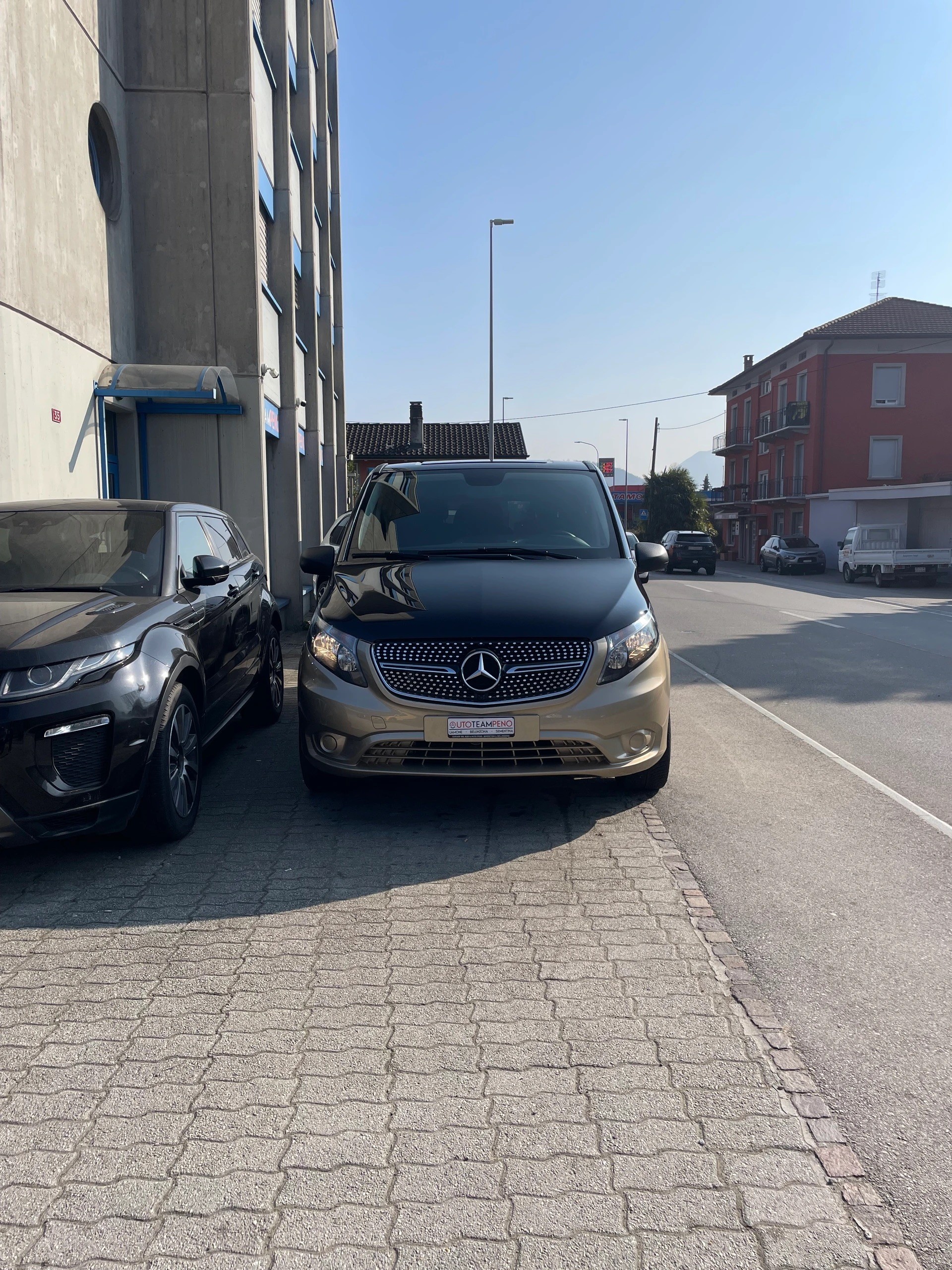 MERCEDES-BENZ Vito 116 CDI Lang Select Tourer 4Matic 9G-Tronic-image-1