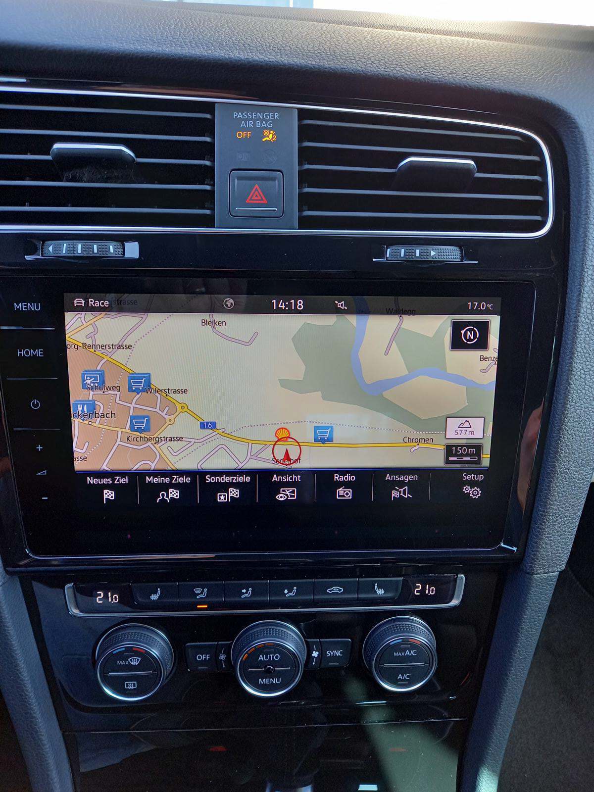 VW Golf 2.0 TSI R 4Motion *Handschalter*-image-8