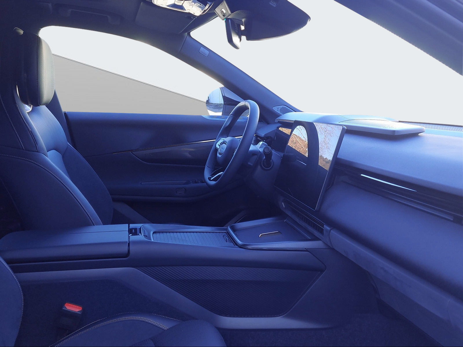 LYNK & CO 08-image-13