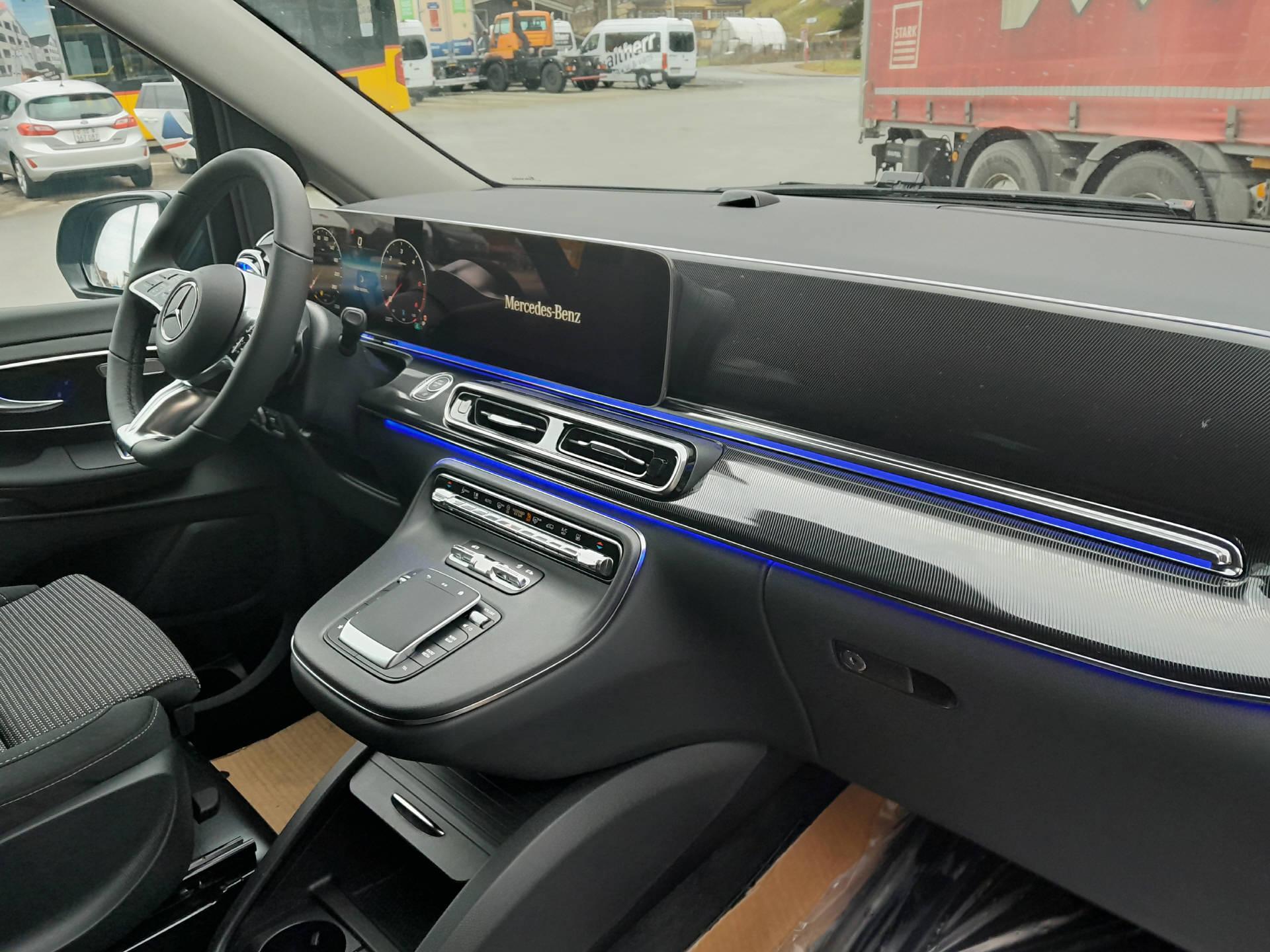 MERCEDES-BENZ V 250 d Trend lang 4x4-image-11