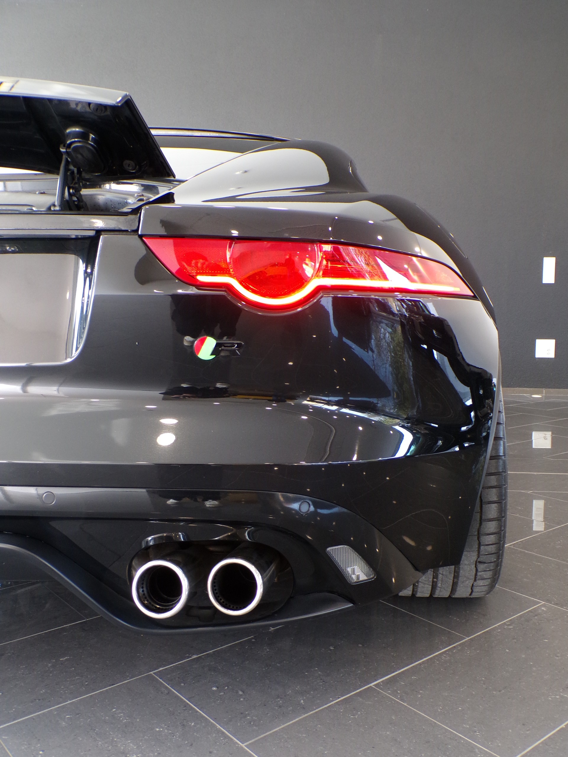 JAGUAR F-Type Coupé R 5.0 V8 S/C-image-6