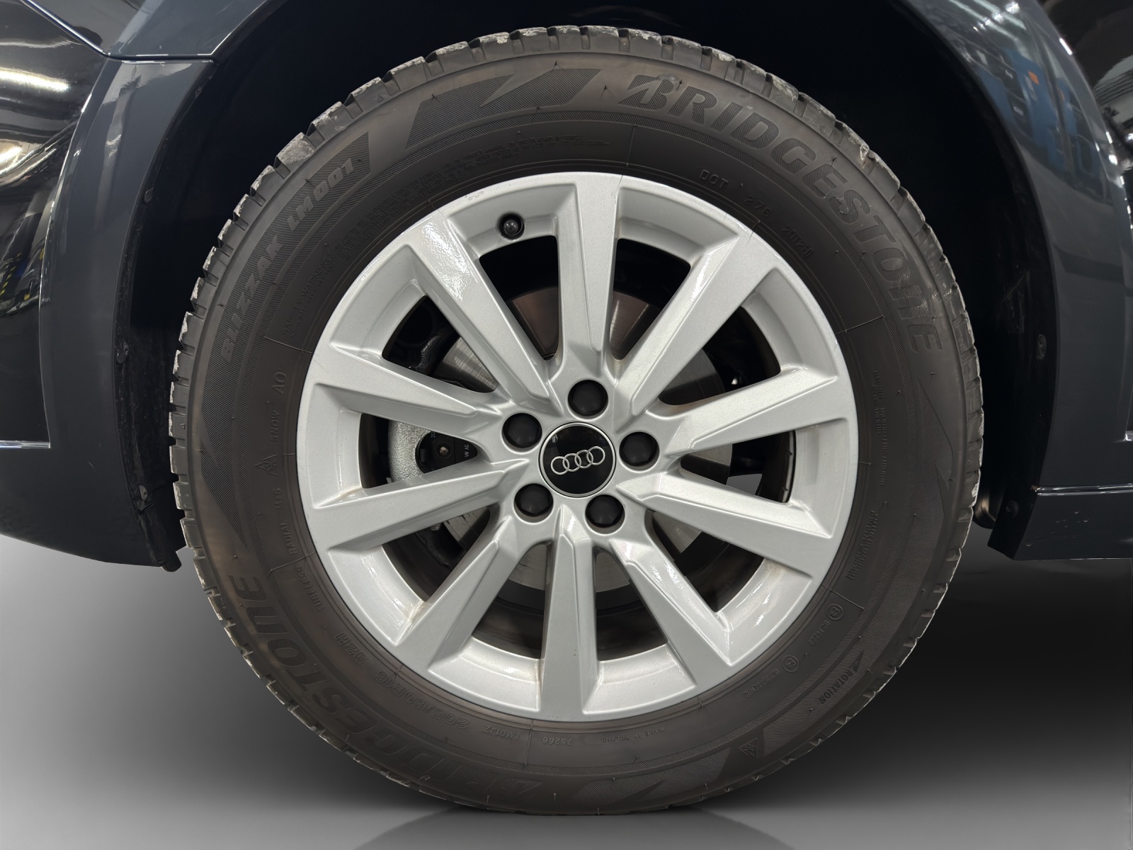 AUDI A1 allstreet 30 TFSI Attraction S-tronic-image-13