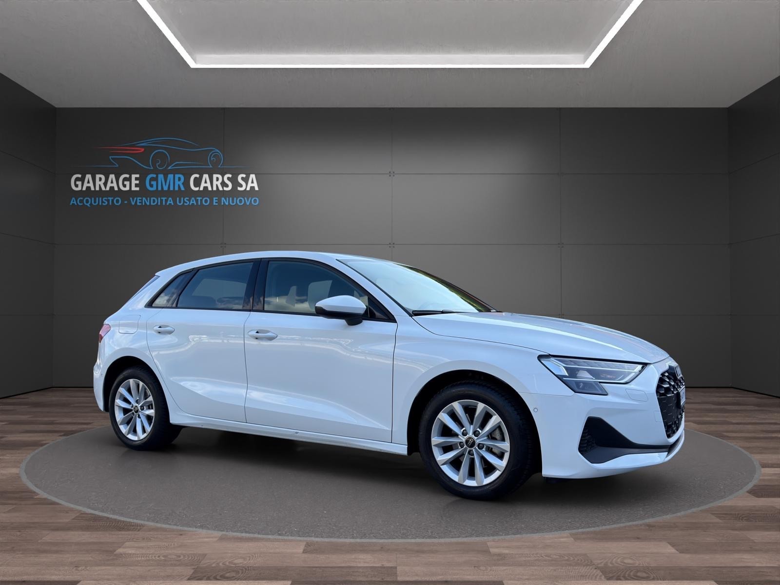 AUDI A3 Sportback 35 TFSI Attraction S-tronic-image-2
