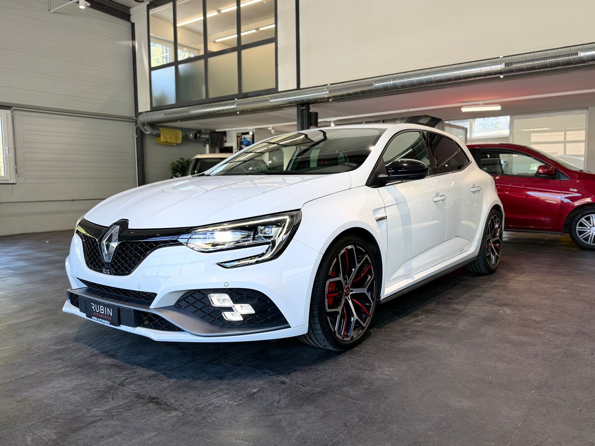 RENAULT Mégane Trophy 300 EDC