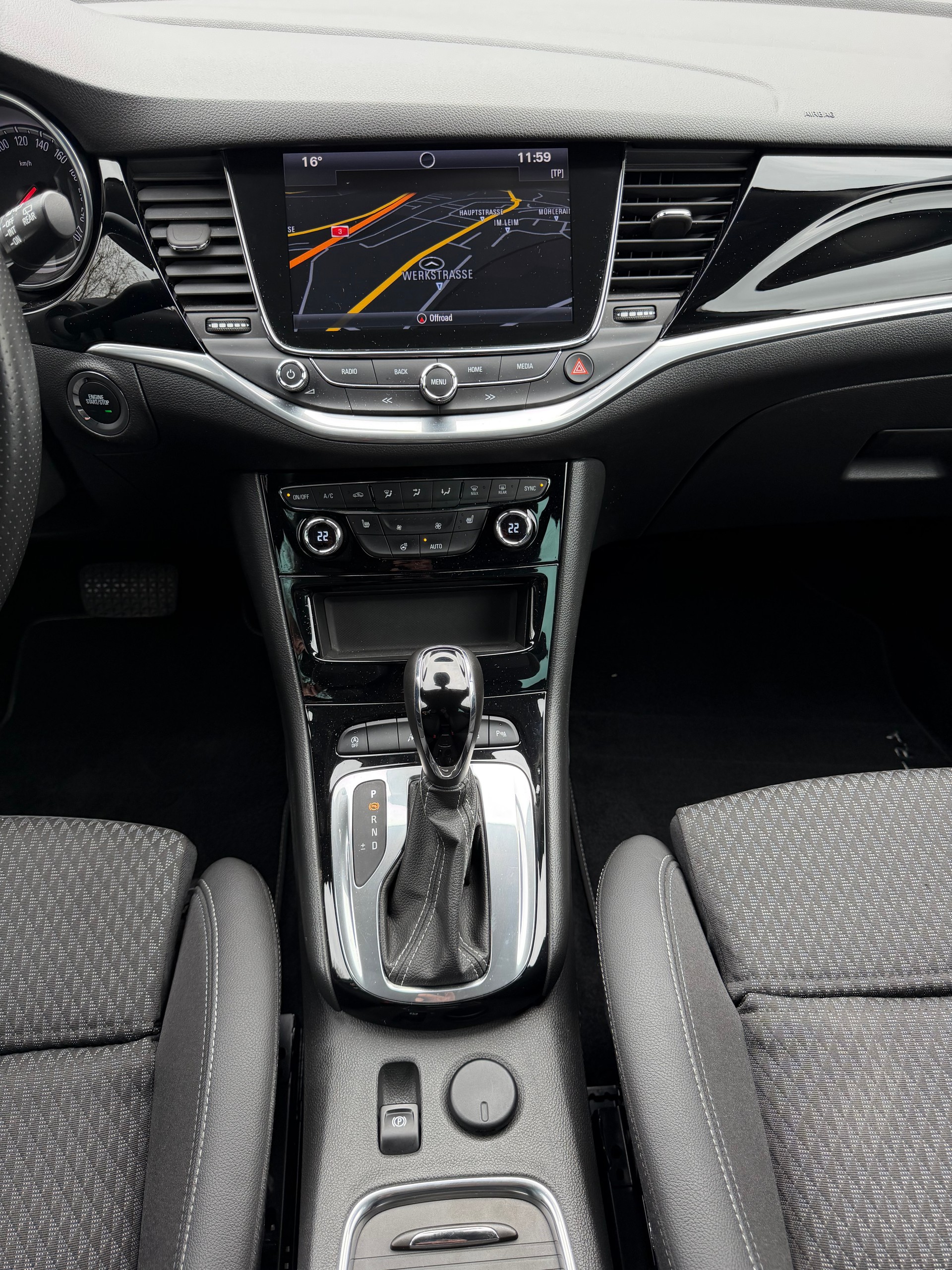 OPEL Astra Sports Tourer 1.4 T 150 eTEC Excellence S/S-image-16