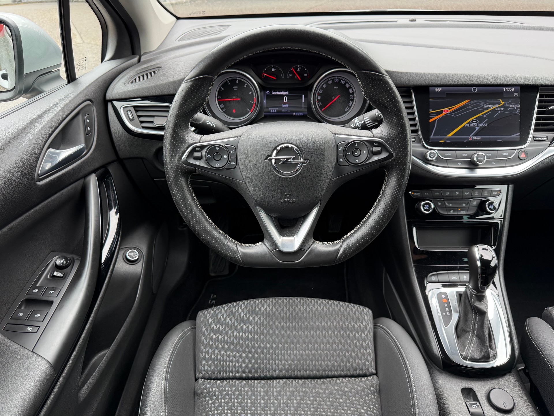 OPEL Astra Sports Tourer 1.4 T 150 eTEC Excellence S/S-image-13