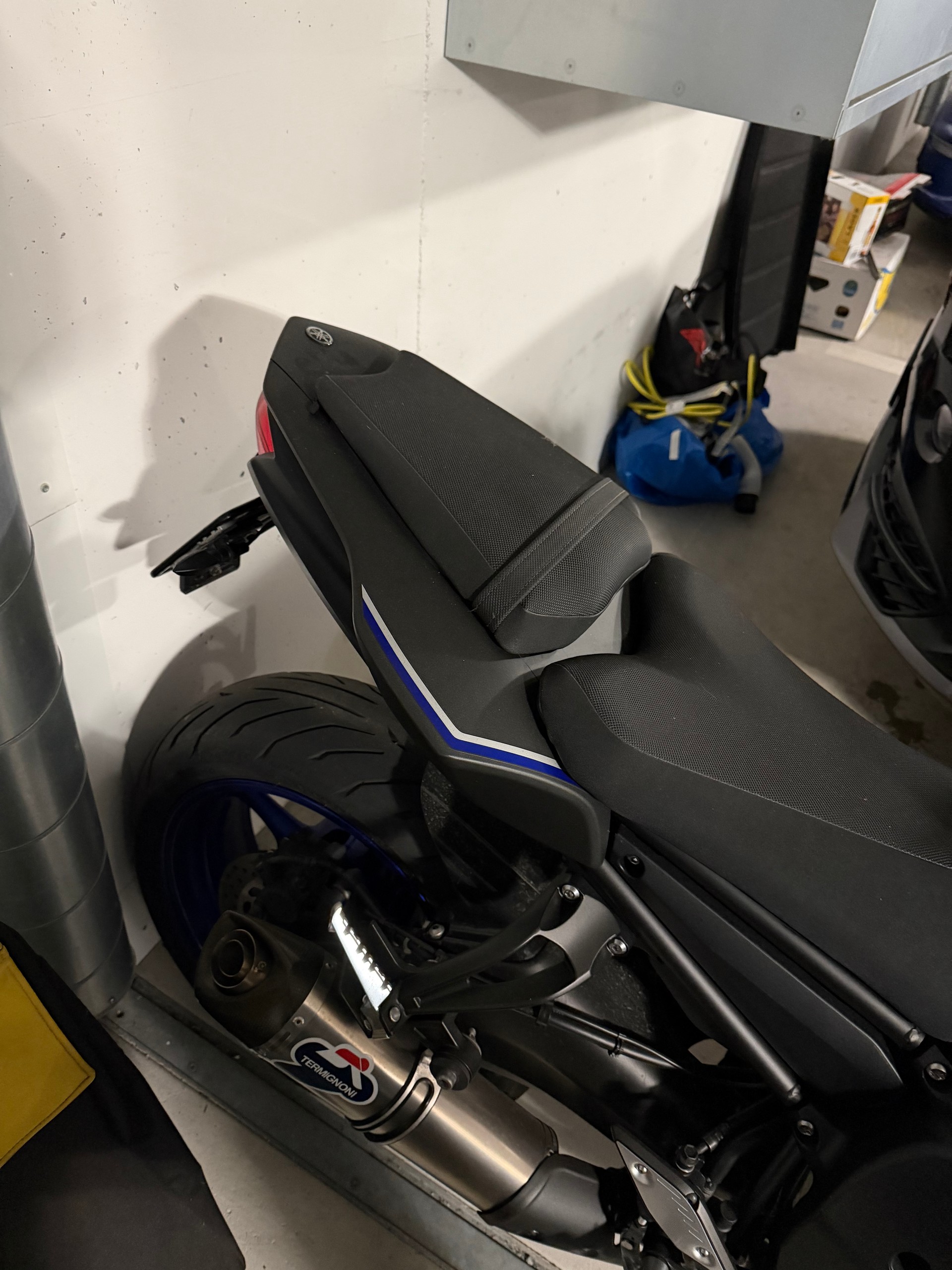 YAMAHA FZ8 N ABS-image-4