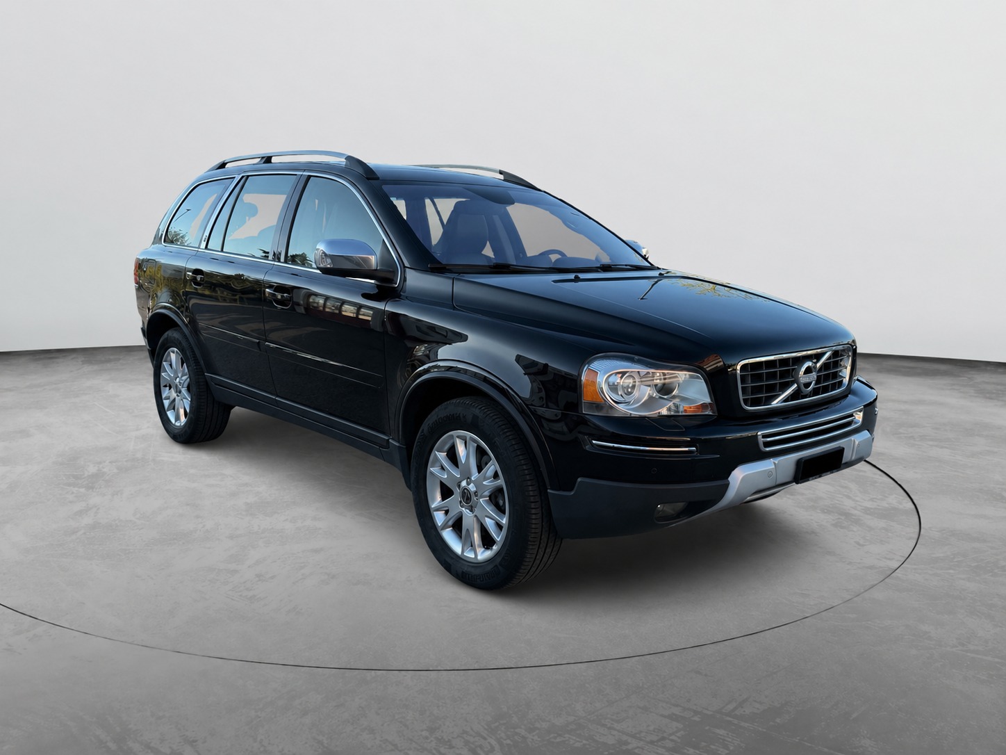 VOLVO XC90 D5 AWD Executive Geartronic 7 Places-showroom-element-3