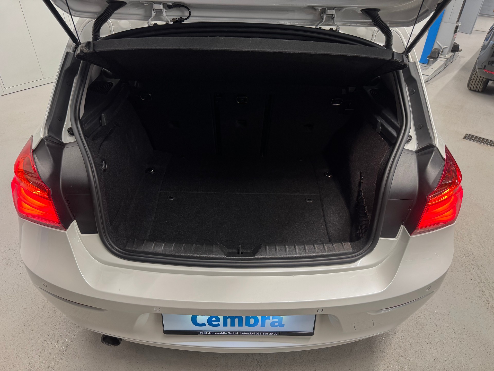 BMW 118i Steptronic-image-14