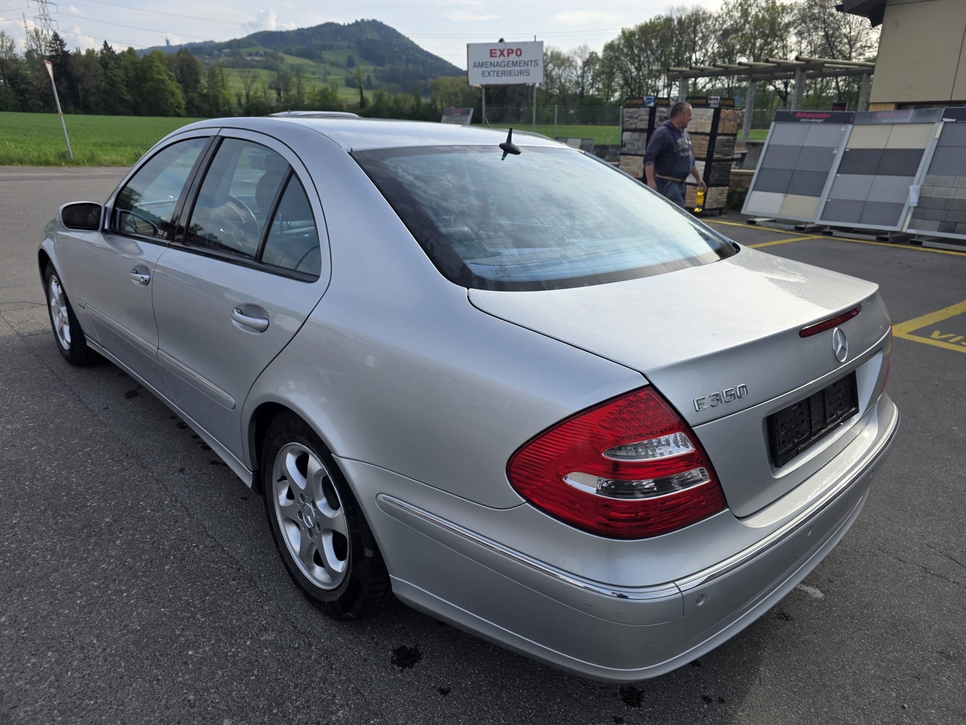 MERCEDES-BENZ E 350 Avantgarde 7G-Tronic-image-1