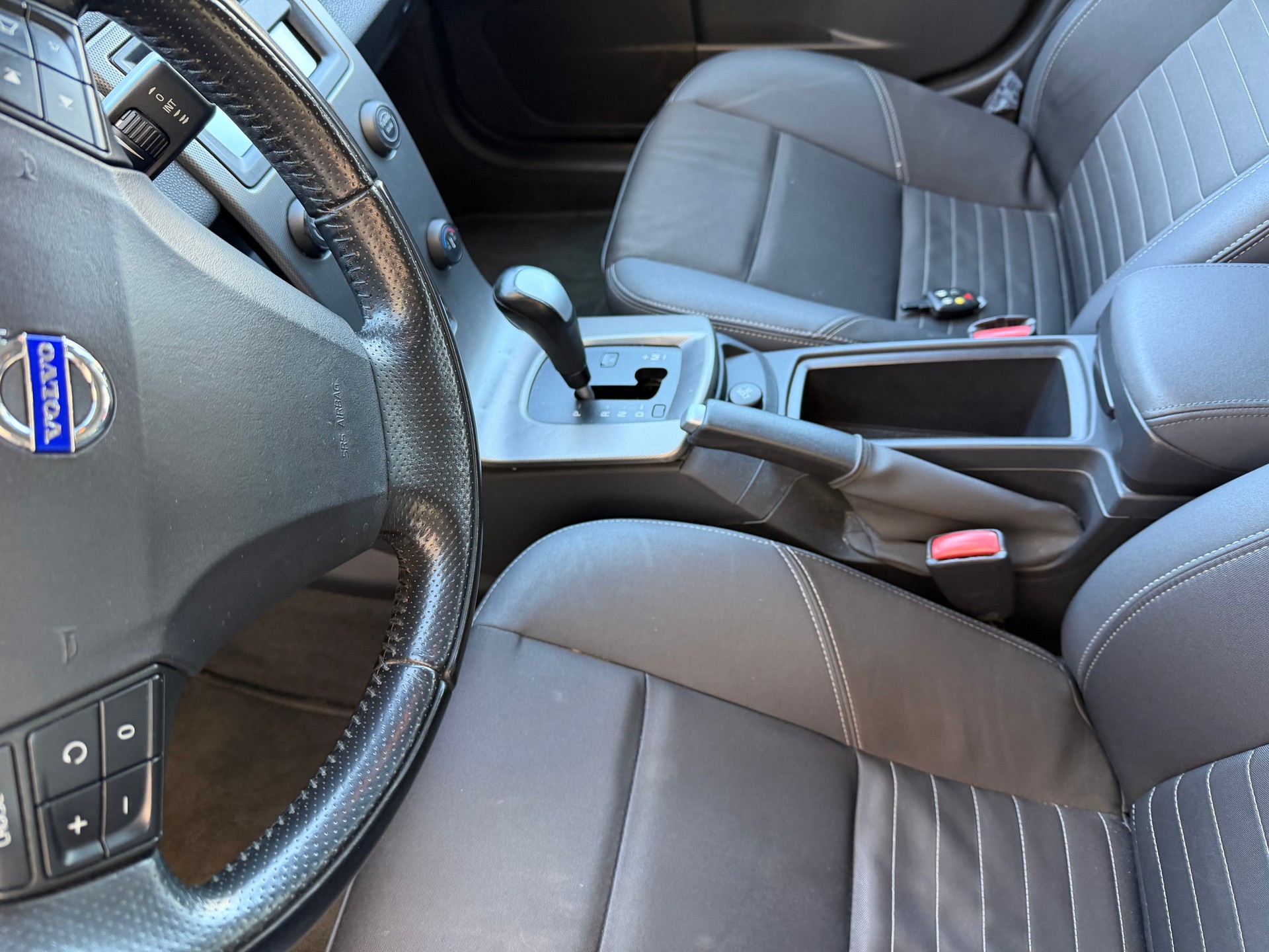 VOLVO V50 T5 AWD Stockholm-image-7