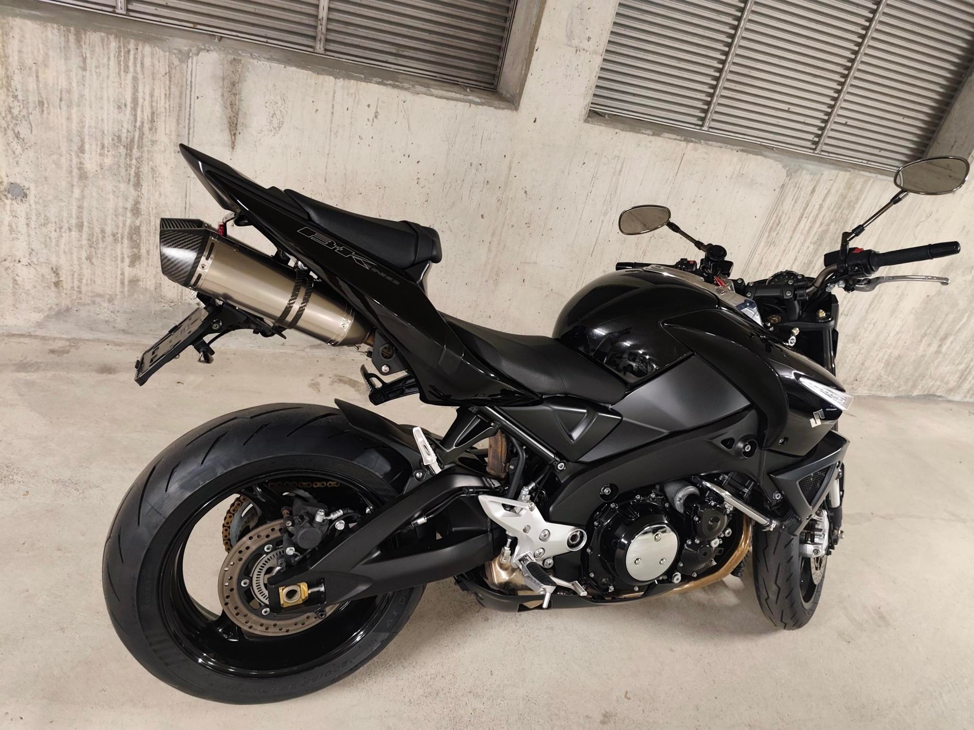 SUZUKI GSX 1300 B-King-image-6