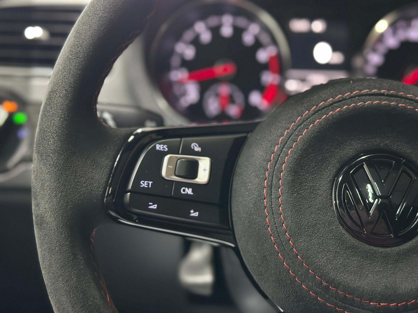 VW Polo 1.8 TSI GTI-image-12