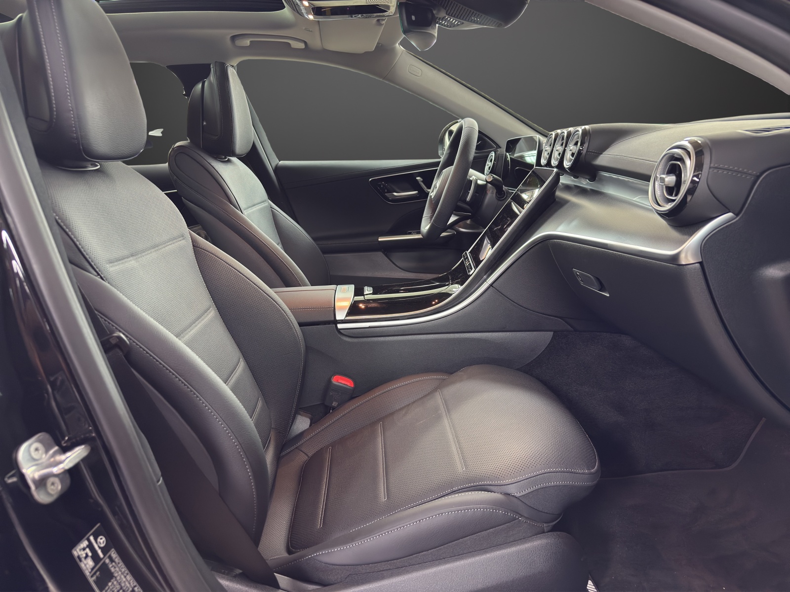 MERCEDES-BENZ C 220 d 4 Matic Swiss Star-image-10