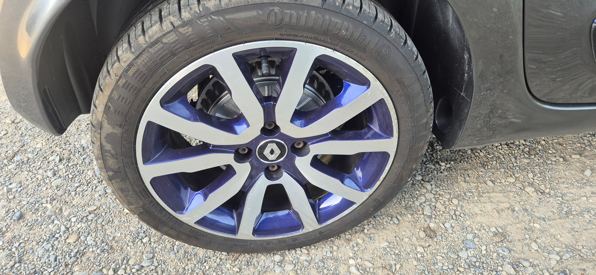 RENAULT Design Edition 0.9 TCe 90 Iconic-image-8