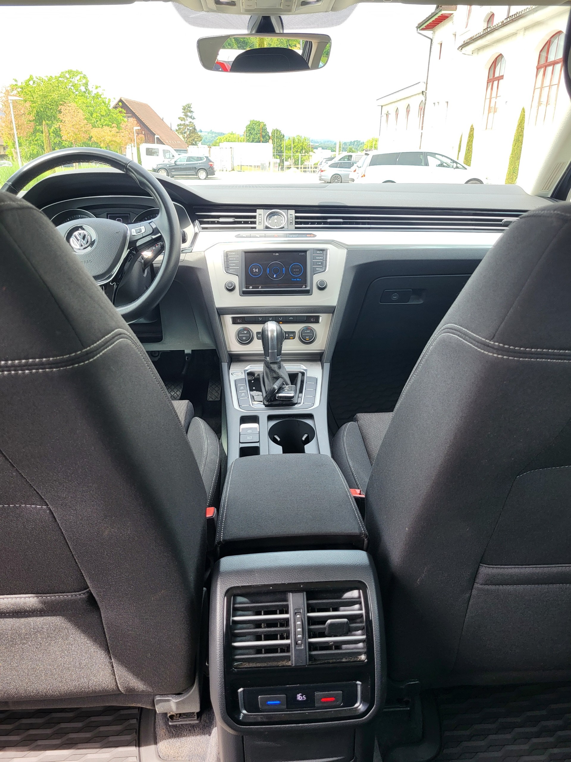 VW Passat Variant 1.8 TSI BMT Comfortline DSG-image-6