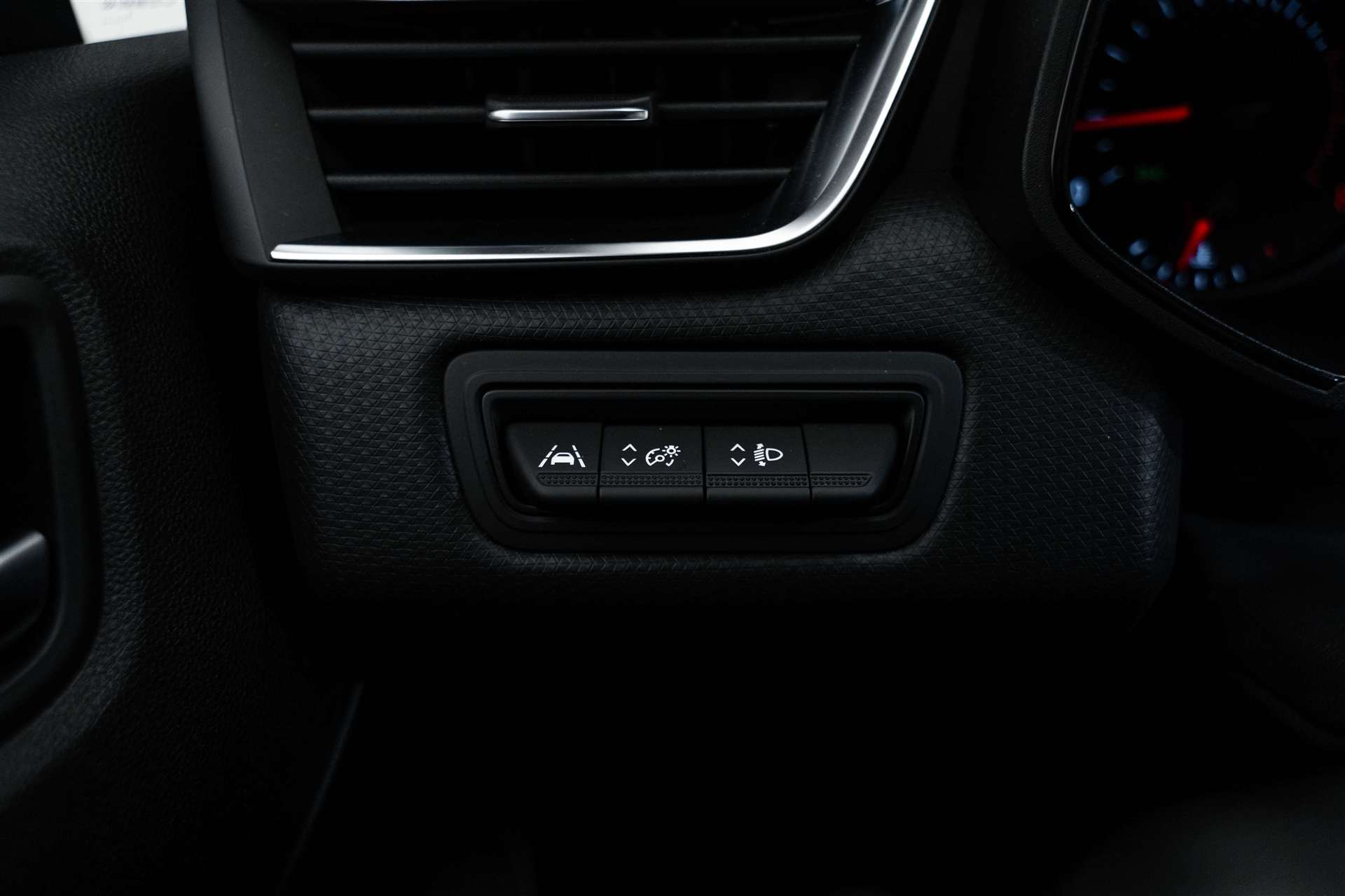RENAULT Clio 1.0 Zen CVT Automat-image-24