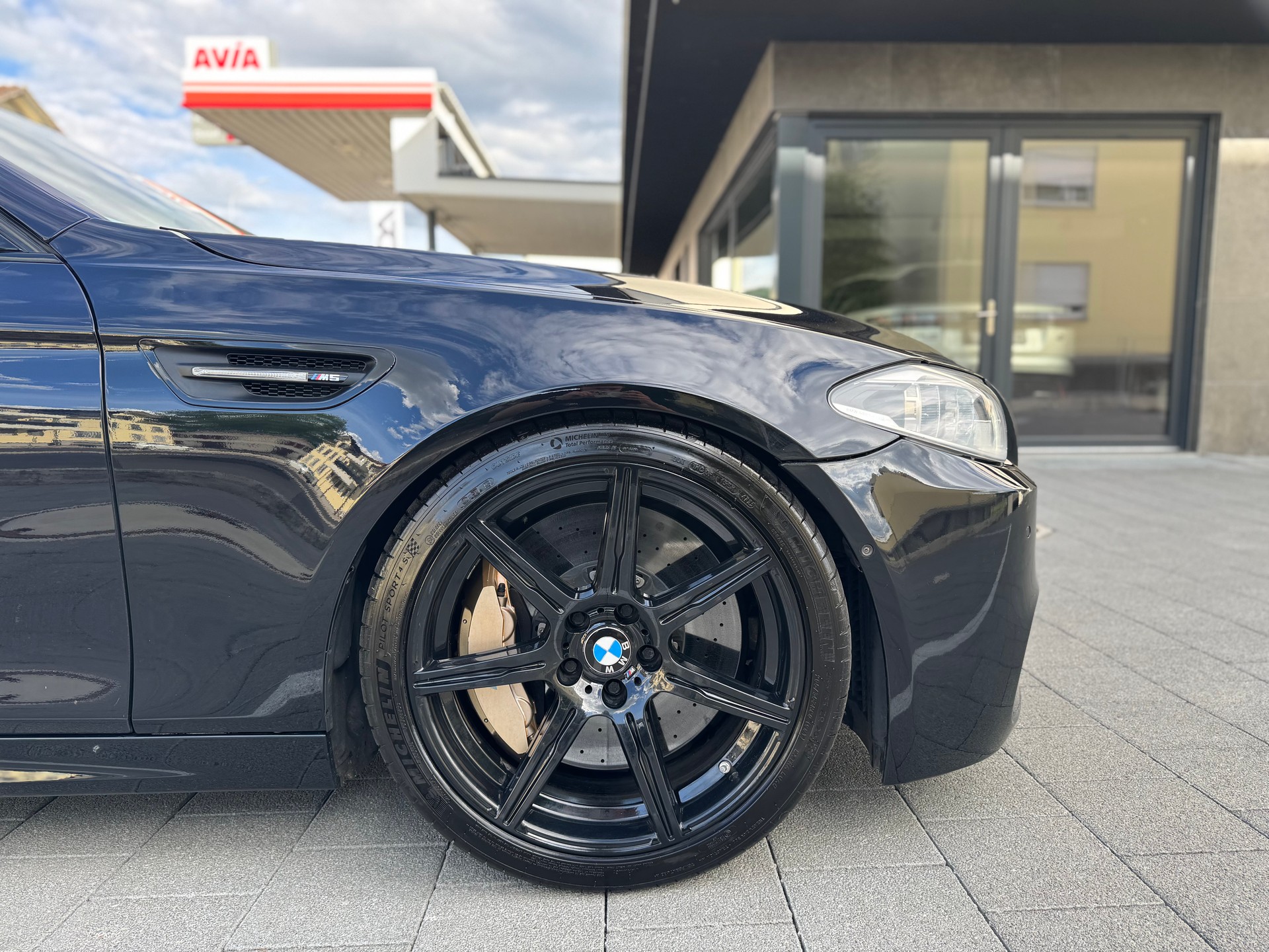 BMW M5 Drivelogic-image-8