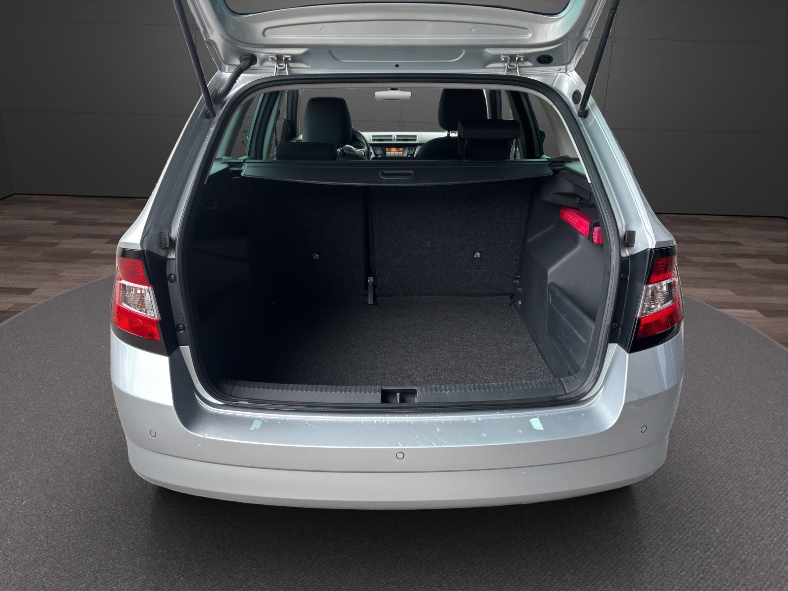 SKODA Fabia 1.2 TSI Ambition-image-10