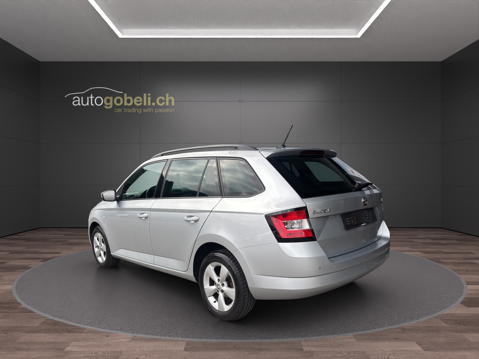 SKODA Fabia 1.2 TSI Ambition-showroom-element-1