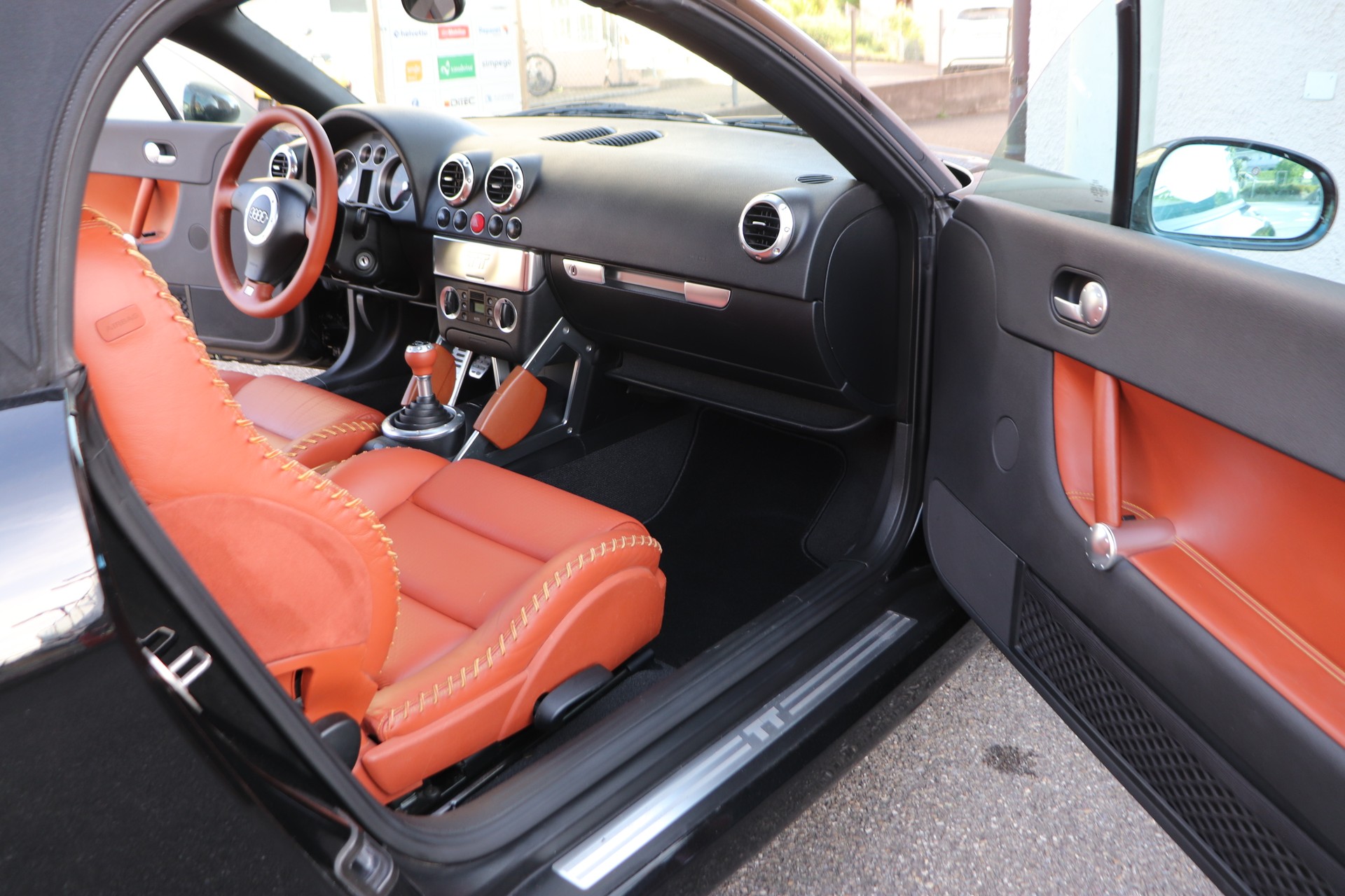 AUDI 1.8 20V Turbo 180 ESP-image-7
