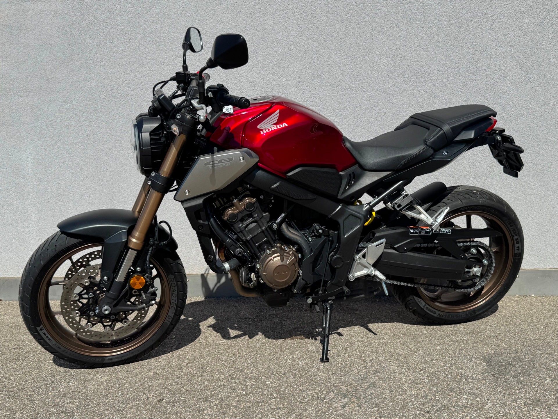 HONDA CB 650 R ABS-image-4