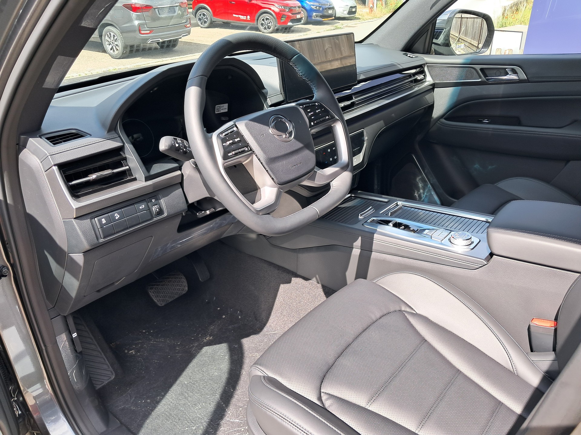 KGM-SsangYong Rexton 2.2 CRDi Titanium 4WD AT-image-4